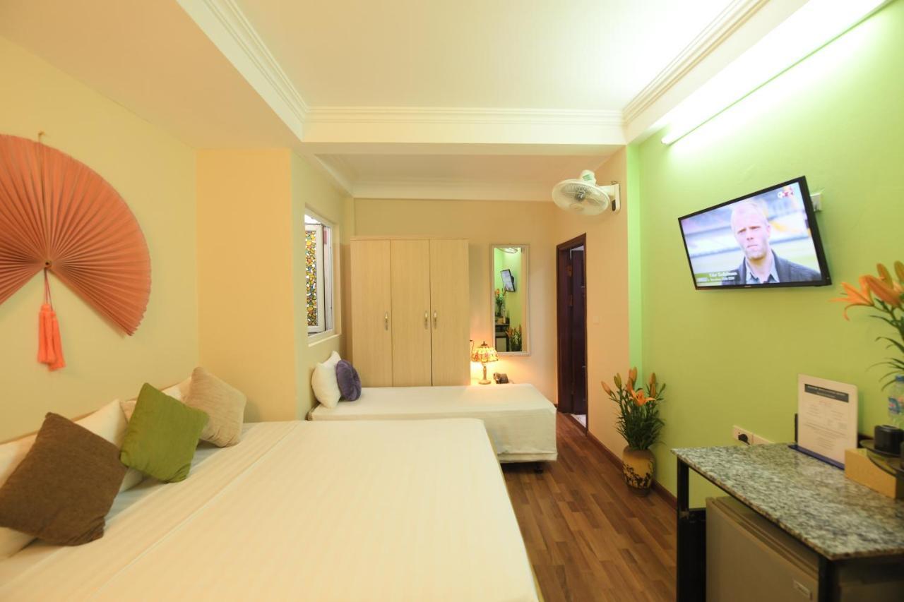 Holiday Lakeview Hotel Hanoi Exterior foto